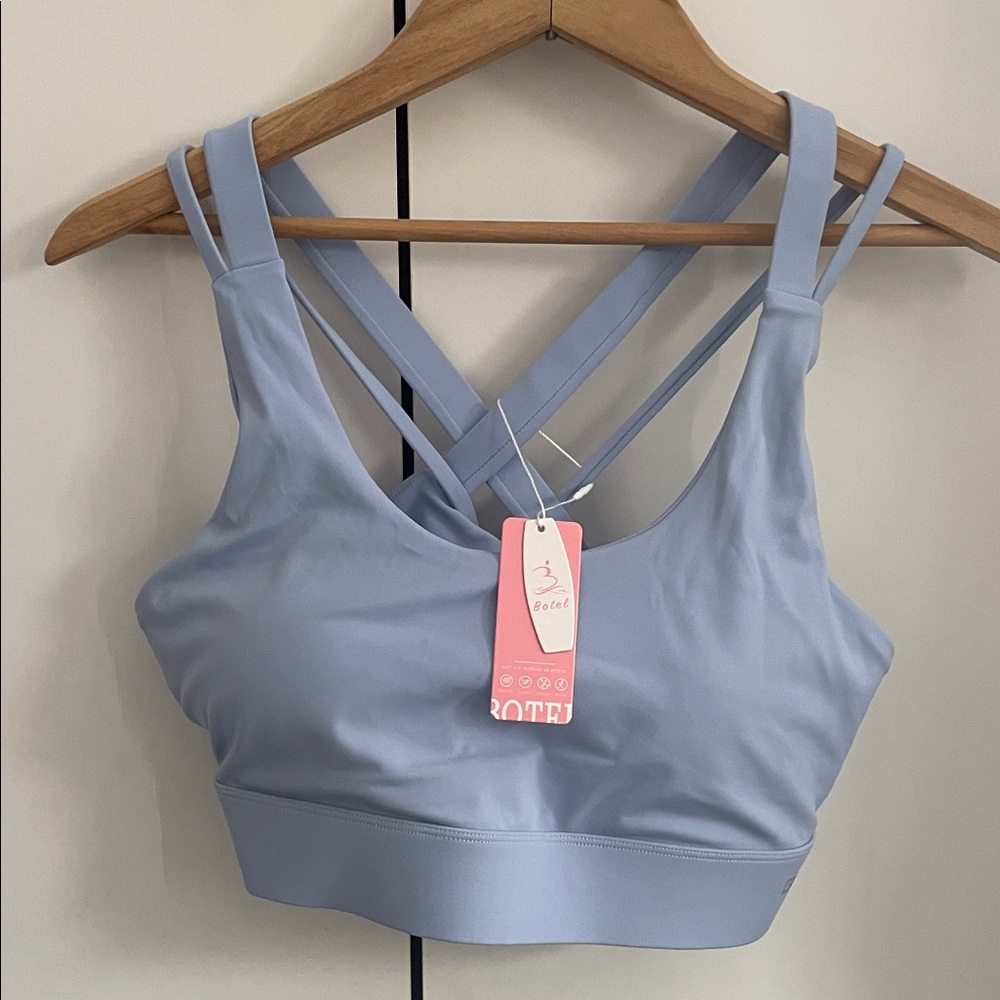⭐️NWT BOTEL Women's Light Blue Padded Criss-Cross Sports Bra Athletic Gymrat